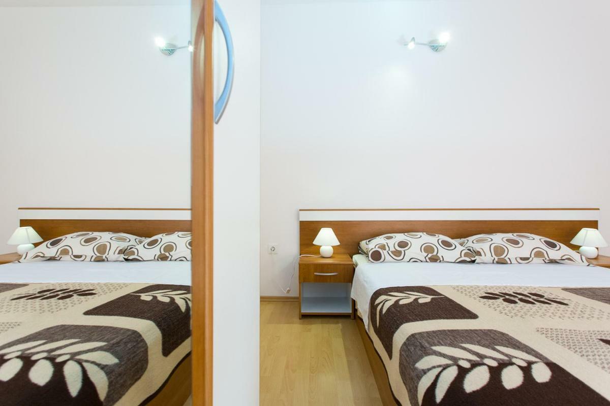 Adria Punat Apartments Exterior photo