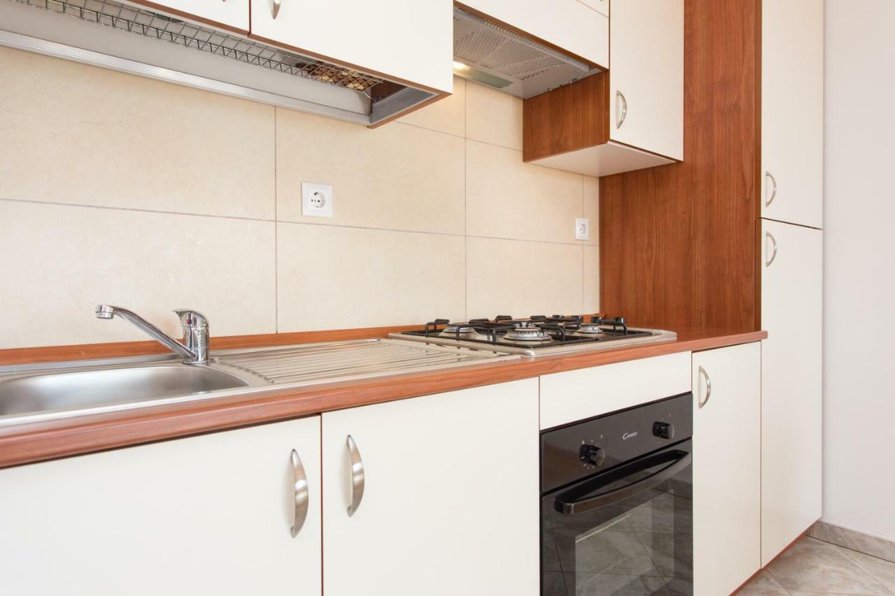 Adria Punat Apartments Exterior photo